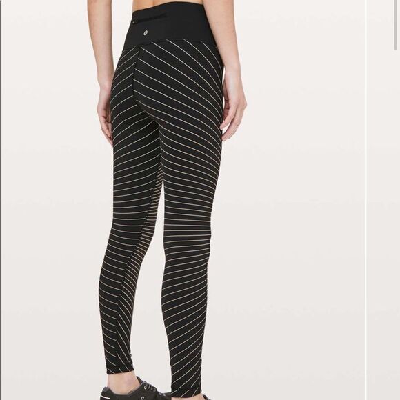 New LULULEMON Speed Wunder Tight Reflective 6 - Picture 5 of 6